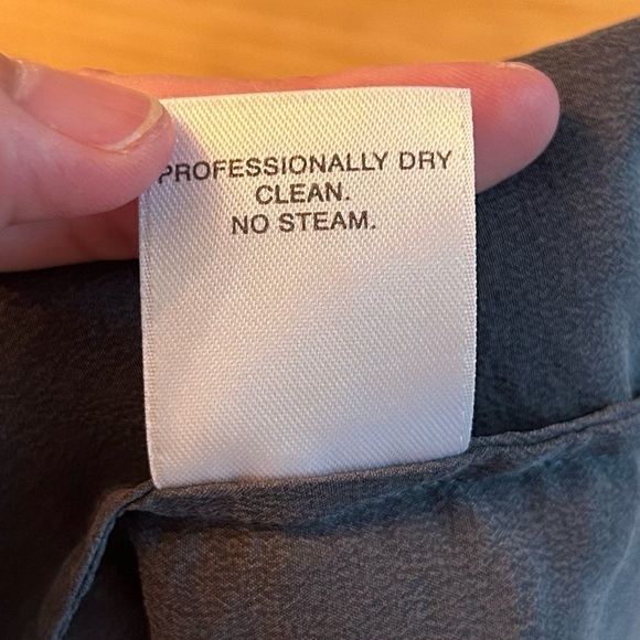 Nordstrom Collection Silk Shell Collared Tank Charcoal Grey Small - Picture 11 of 11